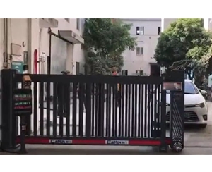分段垂直門(mén)